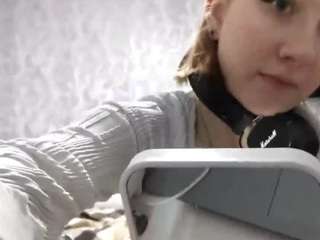 ruthannsecrease Live Webcam on CamSoda