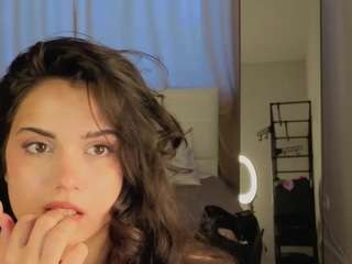 vivien-ross Live Webcam on CamSoda
