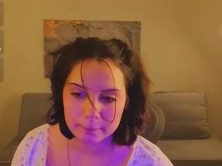vivien-ross live