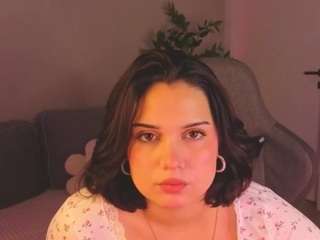 Vivien live cam preview