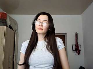 Live webcam model gearldinetavernia on Soda Cams