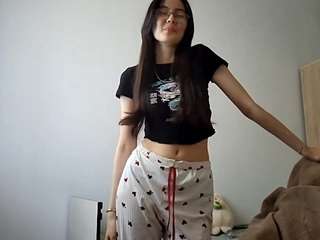 gearldinetavernia webcam