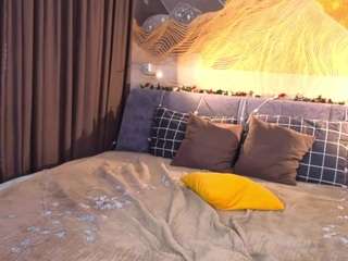 Live stream of laranills