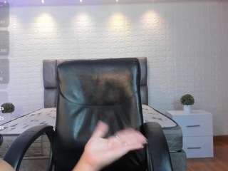 Live cam show with Lea-rousse
