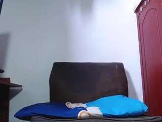 morbosoHOT37 live webcam show