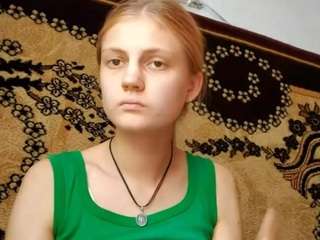 naomigernert Sex Cam Show