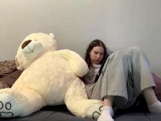 Acest model este live acum. eilenecollman