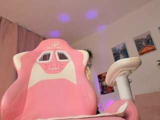 Luvienne-rose's cam show statistics and live stream
