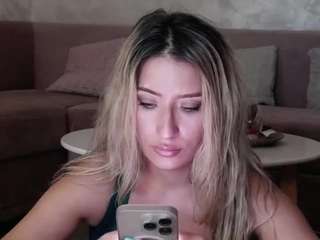 meganblaze live webcam show