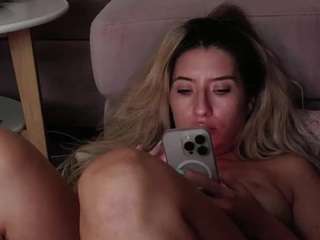 meganblaze live webcam show