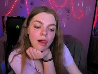 miranda-miiss Live Webcam on CamSoda