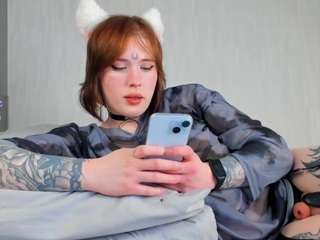 alicemoonshard webcam