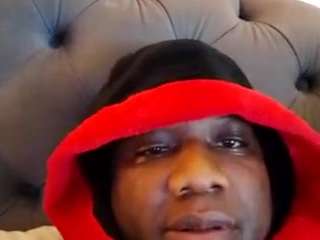 Questo modello è in diretta ora. blackxxxwhite