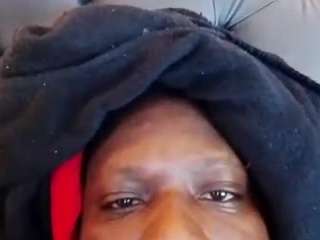 Dit model is nu live. blackxxxwhite
