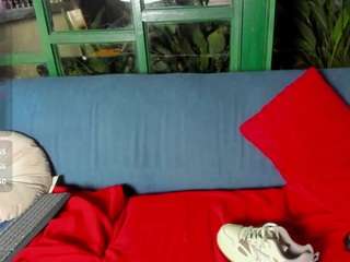 dionekiss webcam