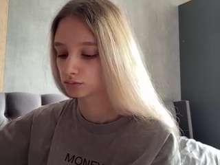 Model ini sedang live sekarang. floridavanleuvan