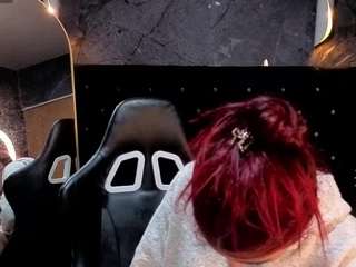 laura-b