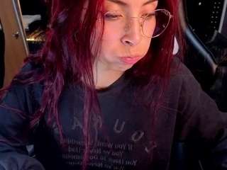 laura-b