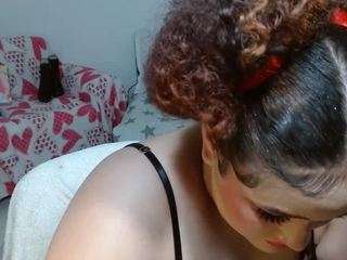 leilanewgirl live webcam show