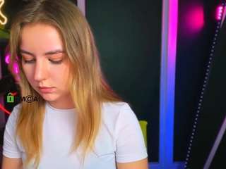 lina-moone