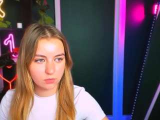 lina-moone