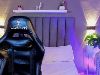 Luna Celeste live cam preview