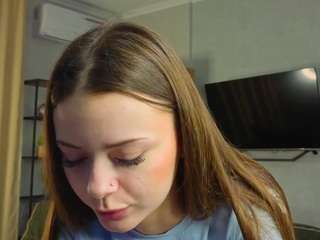 LyriaVespera live cam preview
