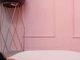 mia-colllins