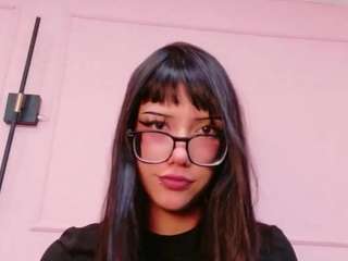 mia-colllins