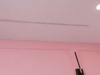 Mia Collins live webcam show