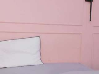 mia-colllins
