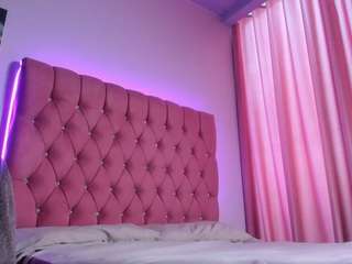 tulipxo live webcam show