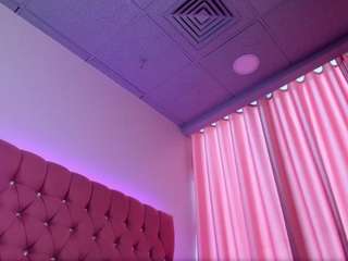 Tulipxo live cam preview