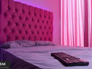 Tulipxo live cam preview