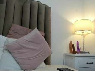 agartha-velvet live cam preview