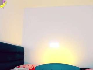amanda-cax webcam model