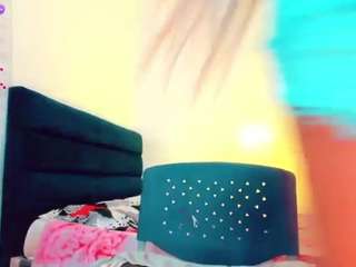 amanda-cax