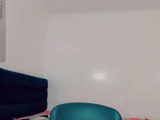 amanda-cax live cam — hd
