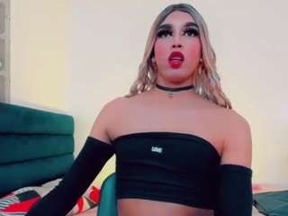 amanda-cax