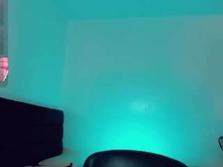 amanda-cax