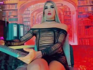 amanda-cax