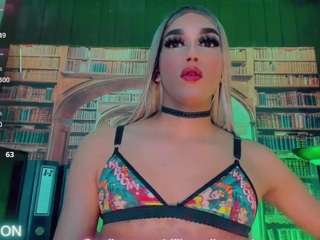 amanda-cax