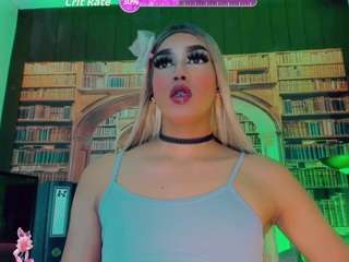 amanda-cax
