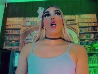 amanda-cax