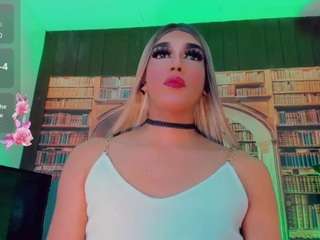 amanda-cax