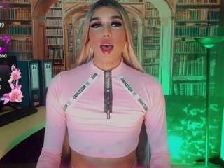 amanda-cax