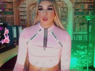 amanda-cax
