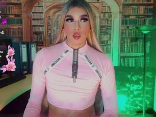 amanda-cax