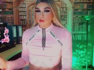 amanda-cax