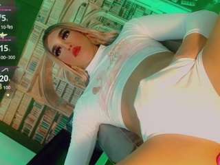 amanda-cax